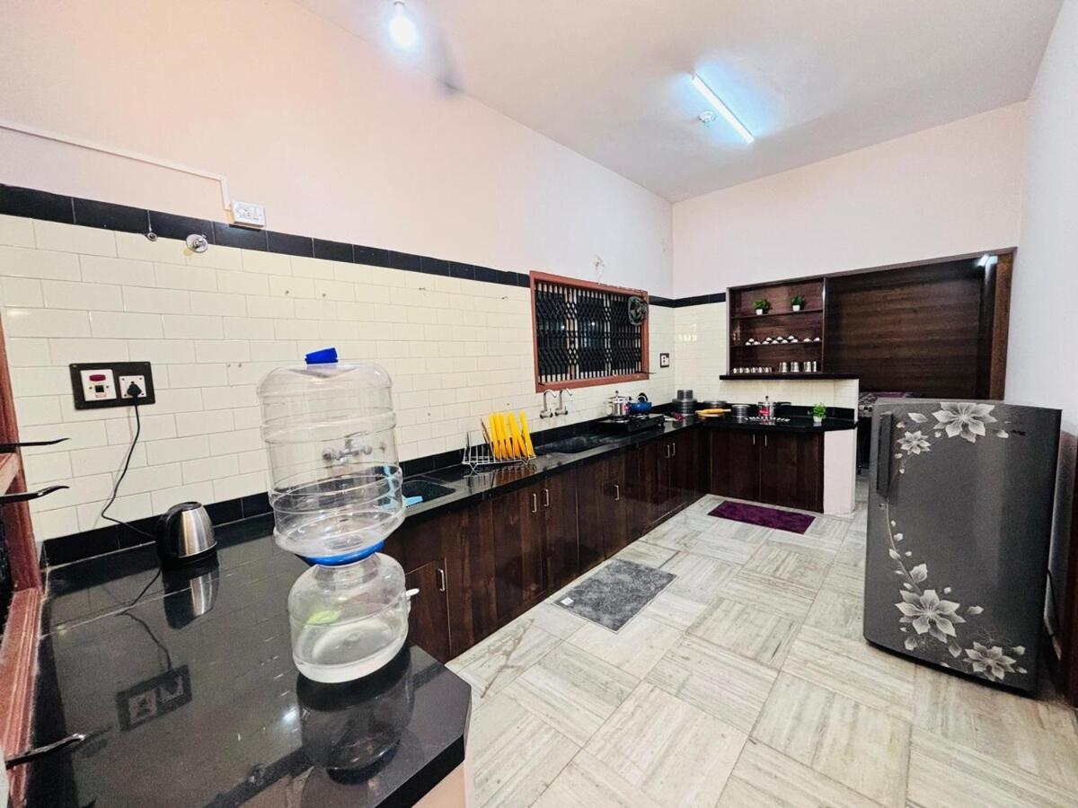 Majestic Villa 5Bhk Ac Bunglow Májszúr Kültér fotó